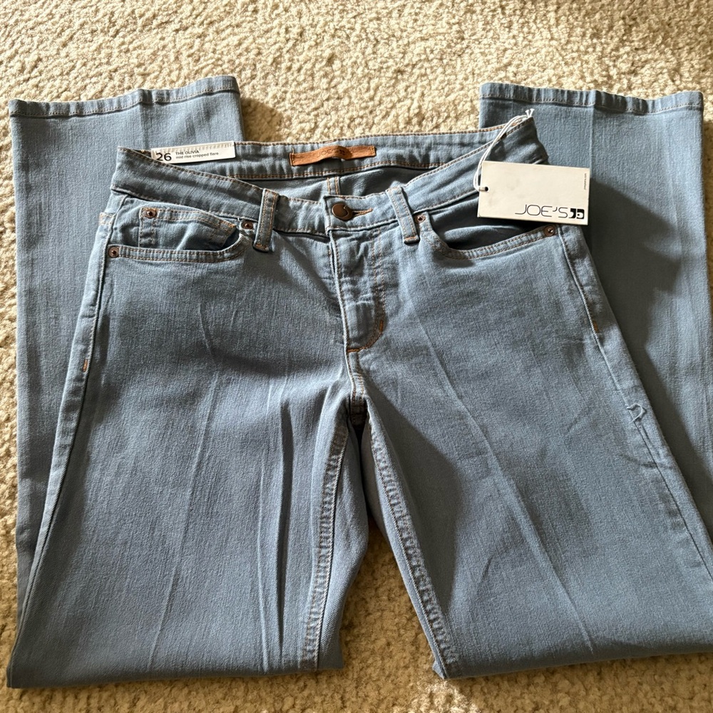 NWT! Joe's Jeans Light Blue Cropped Flare Size 26